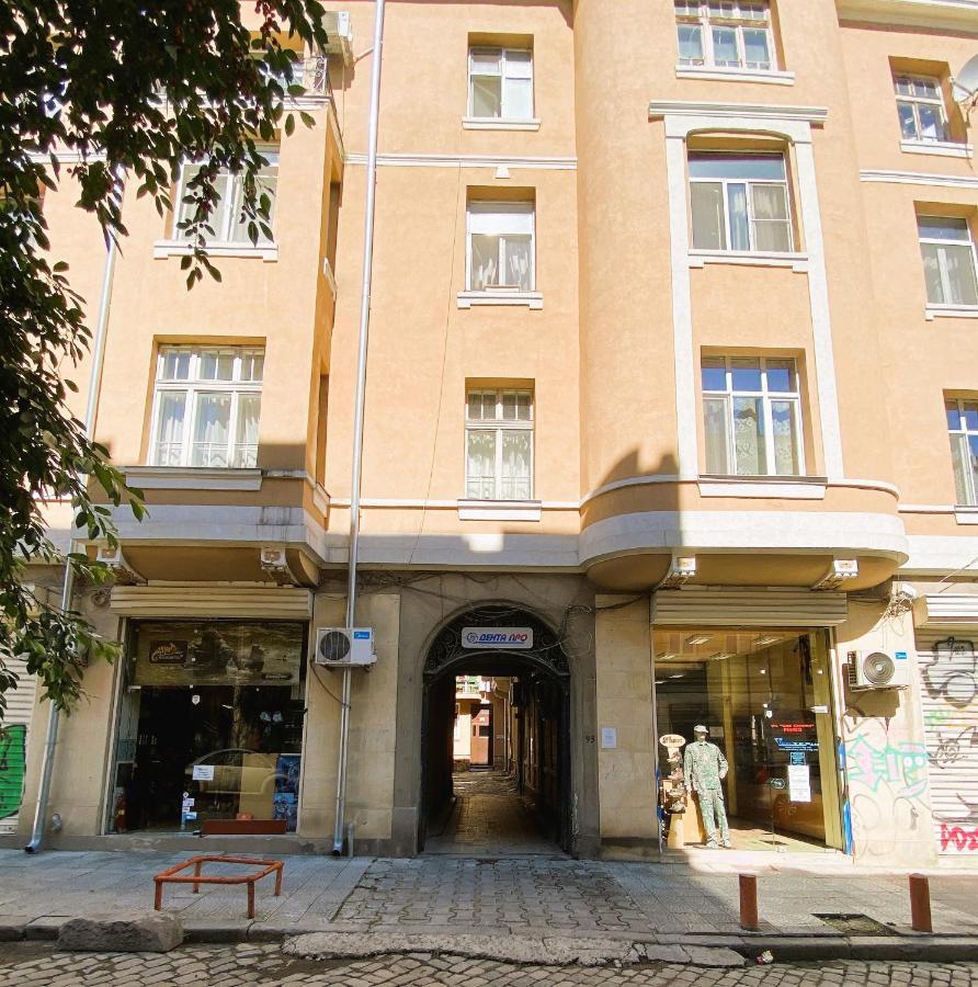 Cozy Apartment In Downtown Sofia - Tsar Samuil Street מראה חיצוני תמונה