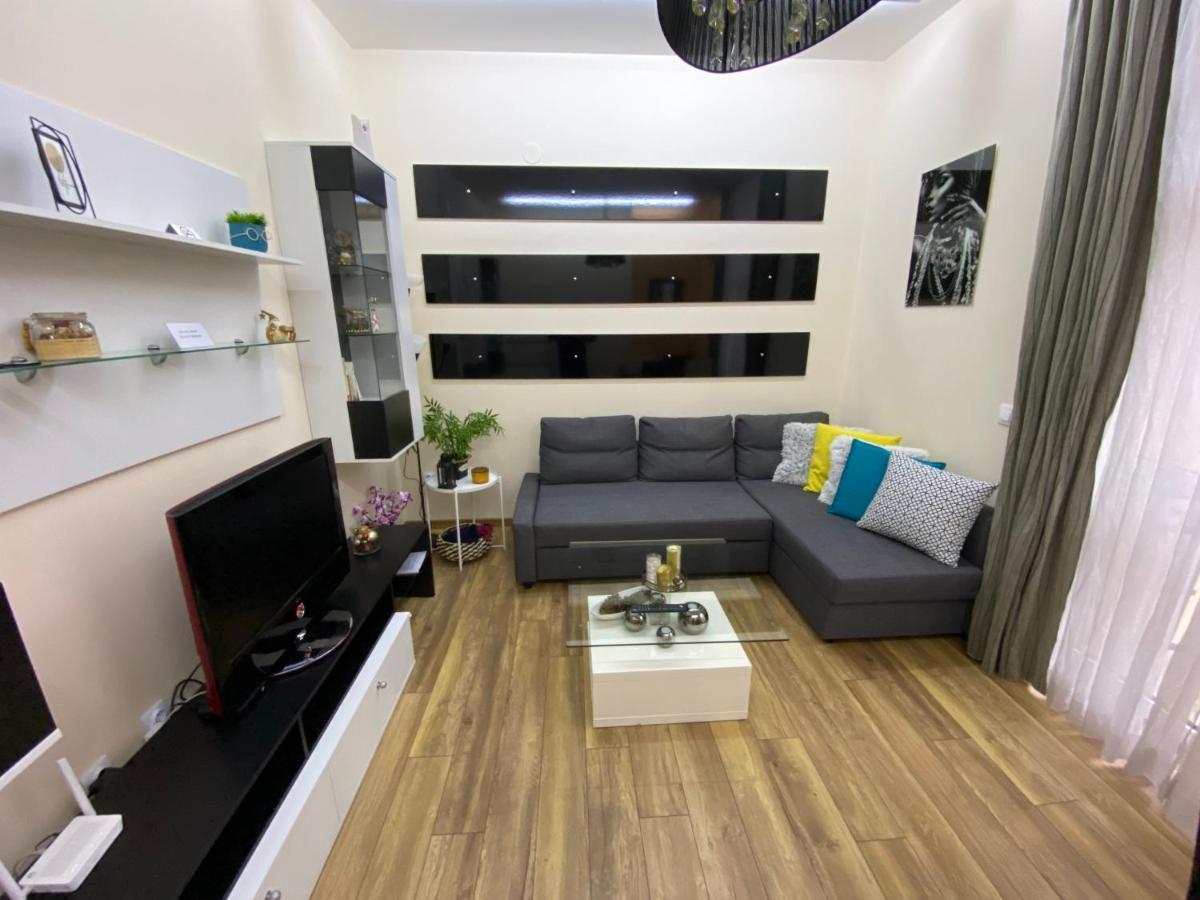 Cozy Apartment In Downtown Sofia - Tsar Samuil Street מראה חיצוני תמונה